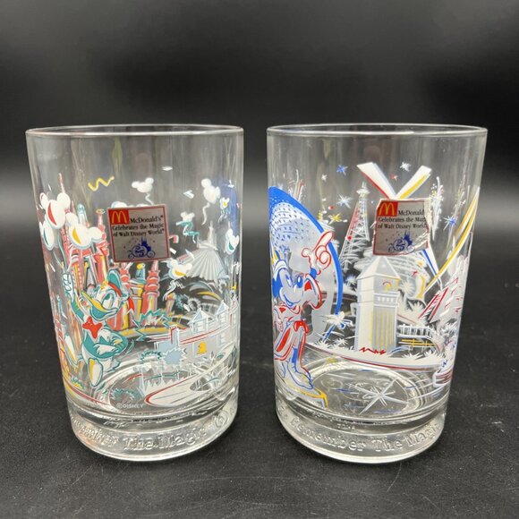 Vtg WALT DISNEY 25th Anniversary Glasses Set of 4 McDonald's Disneyana Tumblers - Picture 3 of 15